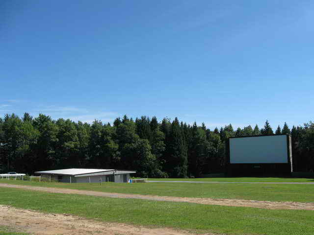 Moonlite Drive-In - 2014 Photo